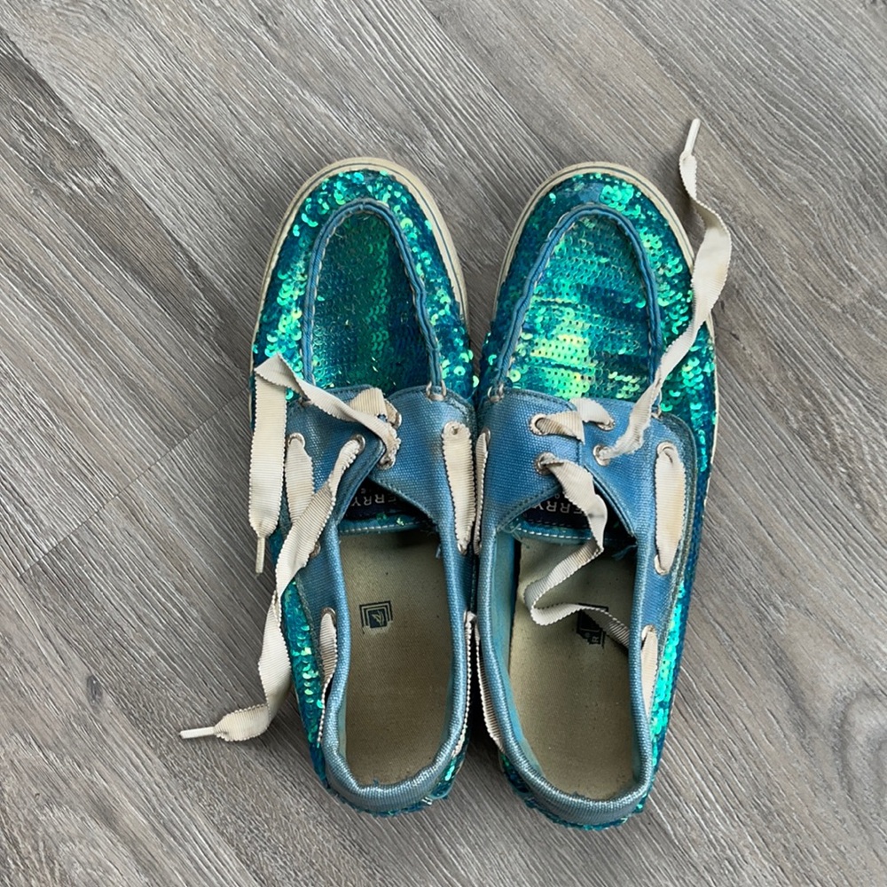 Sperry shoes size 8